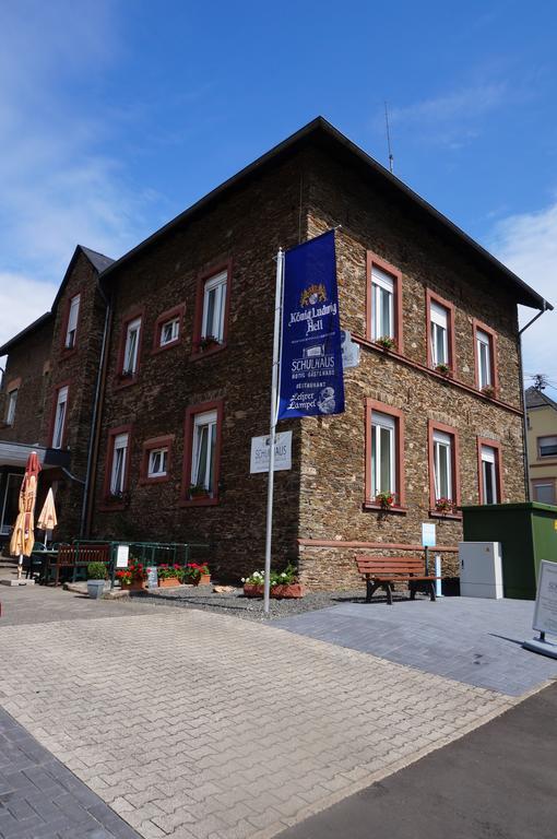 ホテル Altes Schulhaus ツェルティンゲン・ラハティグ エクステリア 写真